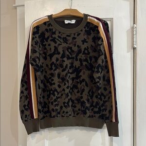 Women’s Micheal Stars Camouflage Sweater with Striped Sleeves